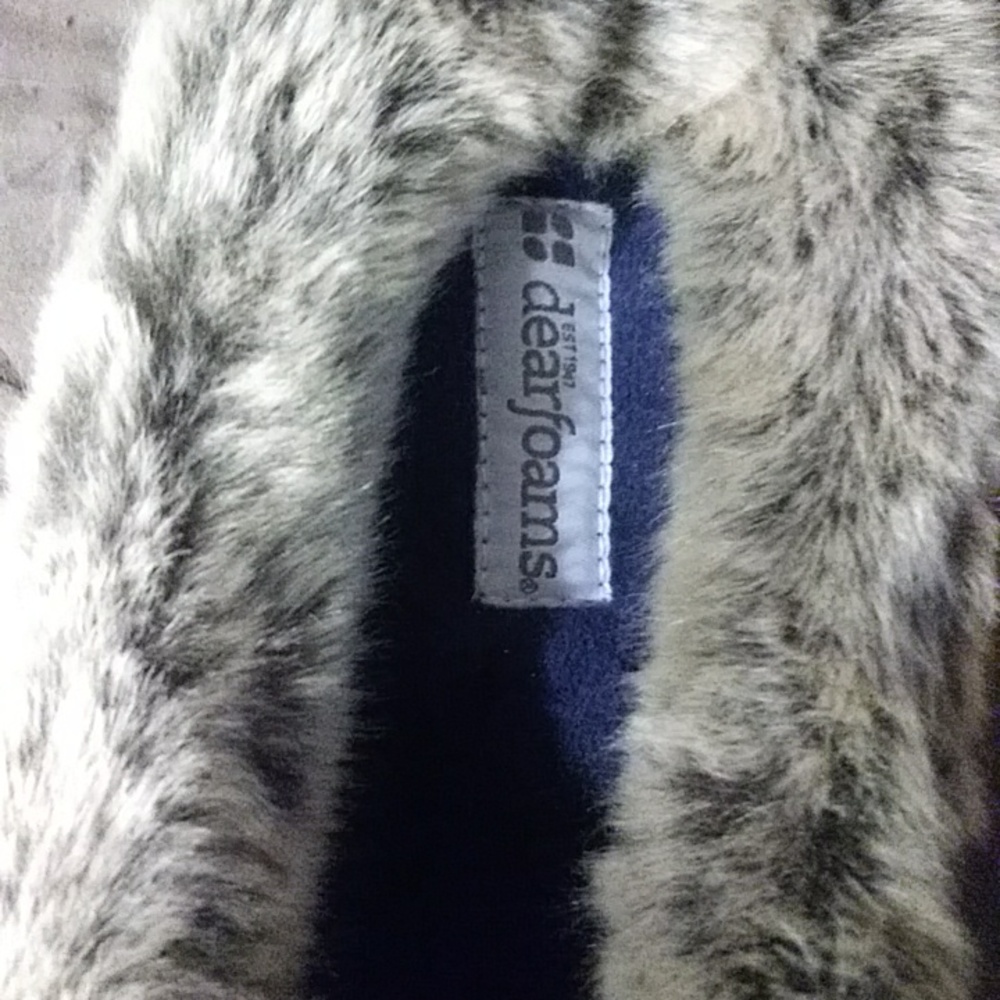 Dearfoams 5-6 Soft Slippers - Picture 4 of 12